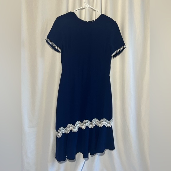 Shoshanna Dinan Navy crochet Midi Dress | 6 - Picture 5 of 12